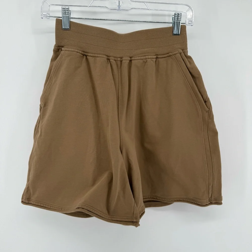 Lululemon LA French Terry HR Long Short Size 4 Cozy Activewear